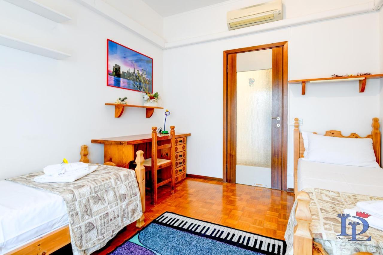 דסנזאנו דל גארדה Desenzanoloft Official Partner Marriott Homes & Villas - The Sunflower Front Lake מראה חיצוני תמונה
