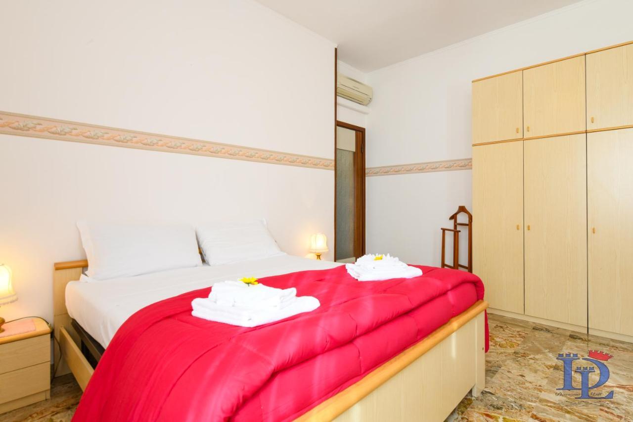 דסנזאנו דל גארדה Desenzanoloft Official Partner Marriott Homes & Villas - The Sunflower Front Lake מראה חיצוני תמונה